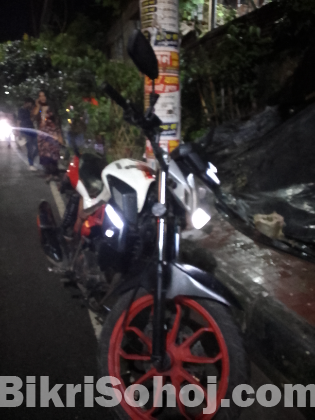 UM Runner Xtreet R